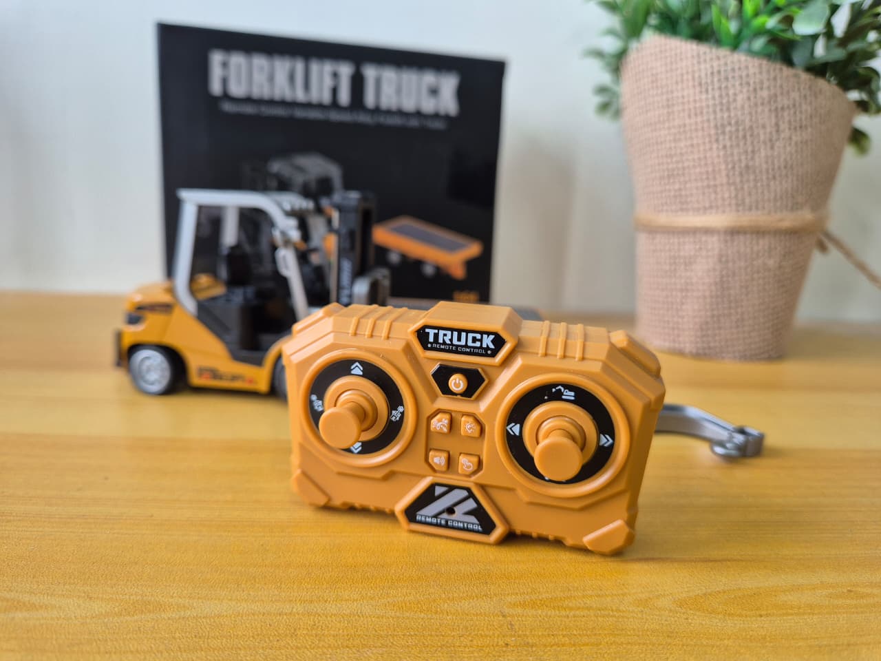 RC Forklift Truck 1:64 Alloy Remote Control + Trailer Pallet Mini - Foto 4